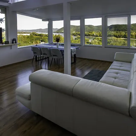 Riverside Forest Prestige